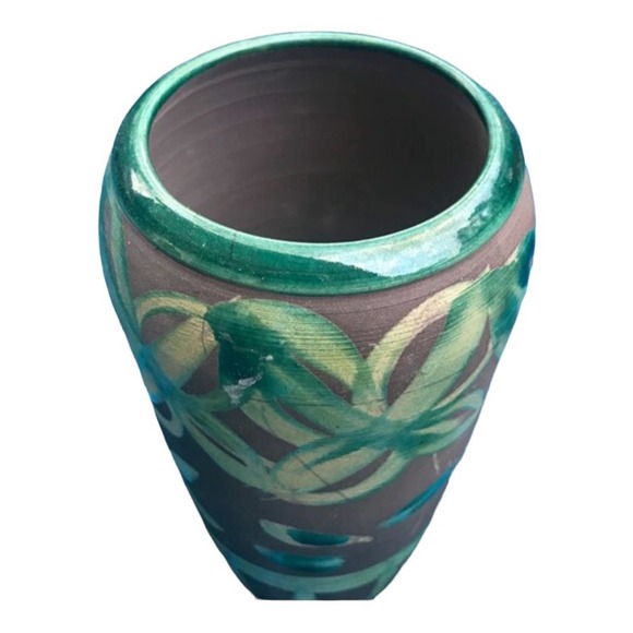 Raku Pottery Vase/Green Geometric Designs on Dark Gray background - Picture 5 of 9